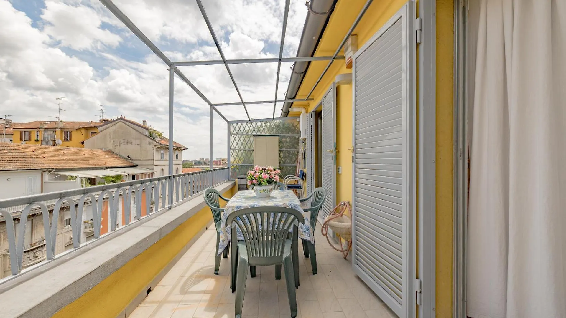 Porta Vittoria - Linate Urban Stay - 10 Minuti Aeroporto Self-Check-In Milan Apartment