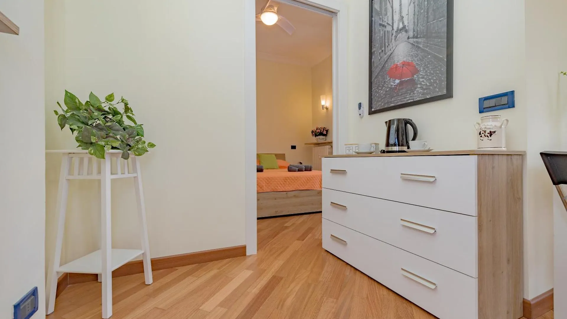 Apartment Porta Vittoria - Linate Urban Stay - 10 Minuti Aeroporto Self-Check-In Milan Italy